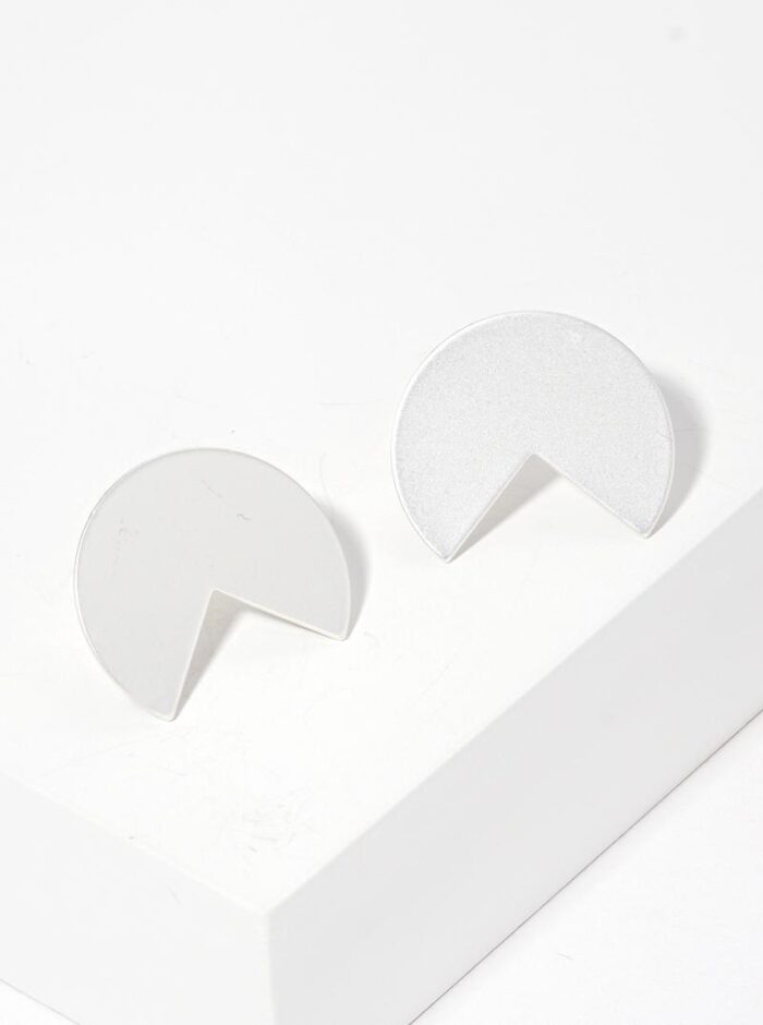 Metal Pacman Shape Post Stud Earrings - Image 1