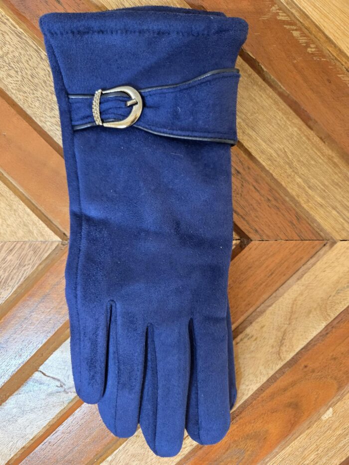 Touch Screen Gloves With Clasp - Image 3
