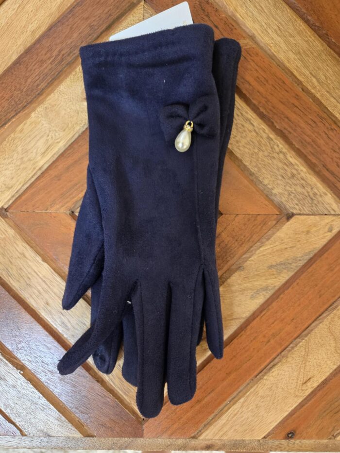 Bow Pearl Faux Suede Smart Touch Gloves - Image 4